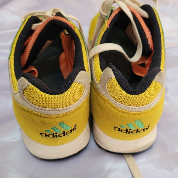 Sneackers - Picture 4 of 6